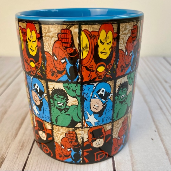 Marvel superhero’s grid coffee cup, character mug, black handle - Picture 2 of 9